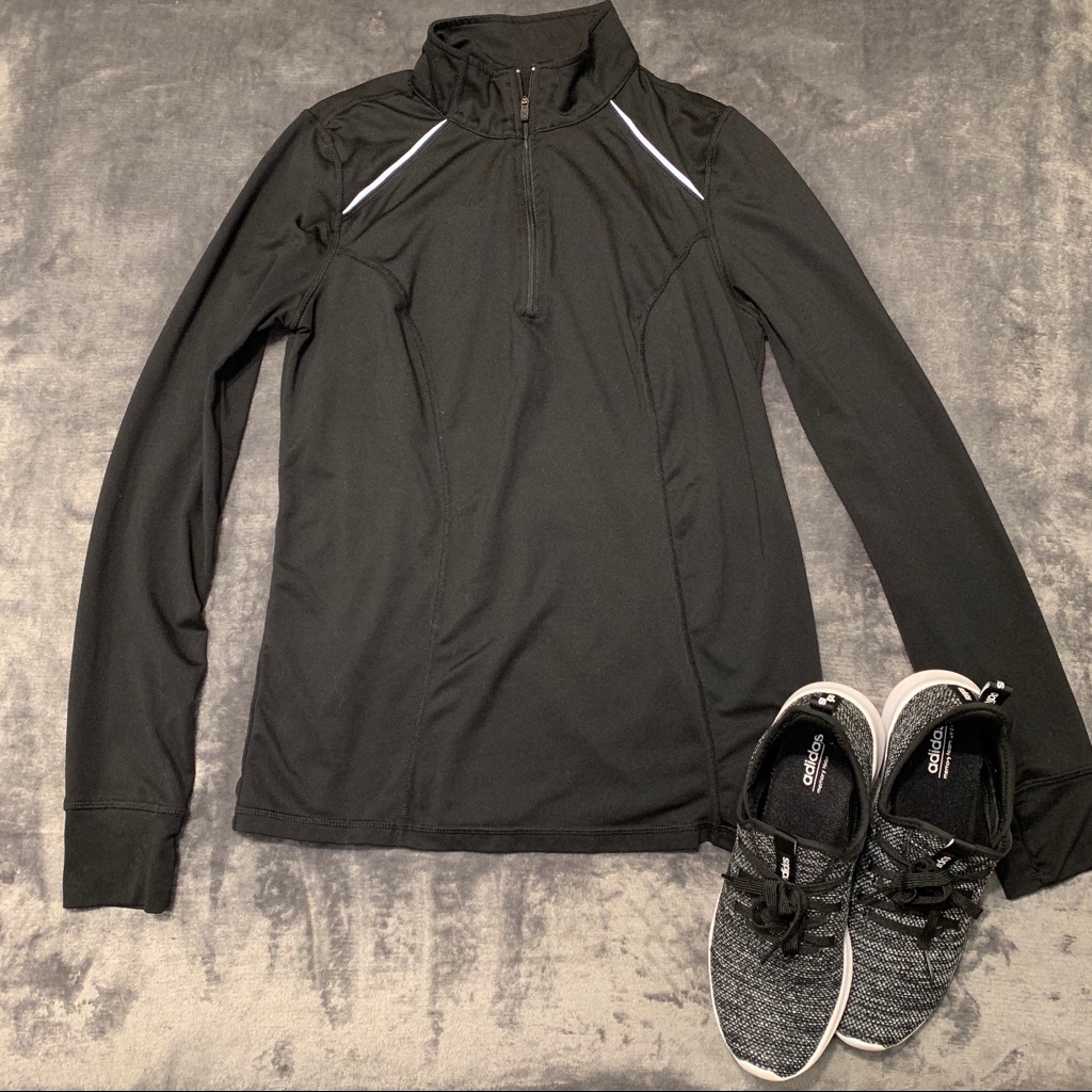 Quarter Zip Pullover